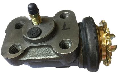 MC833581